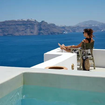 Hotel Rhenia's 4*