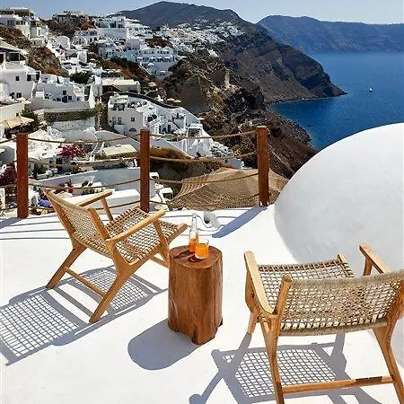 Rhenia's Hotel 4*
